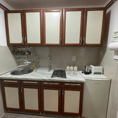 Lazin Appartamento *